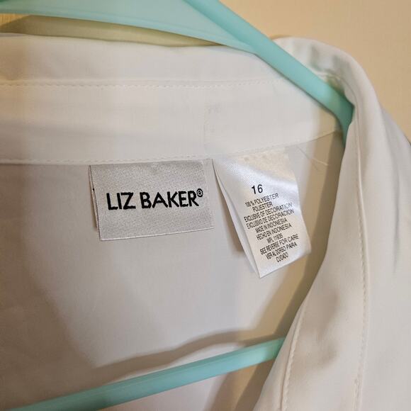 Liz Baker Size 16 Vintage Blouse Embroidered Floral Pearl Classy White - Picture 4 of 10